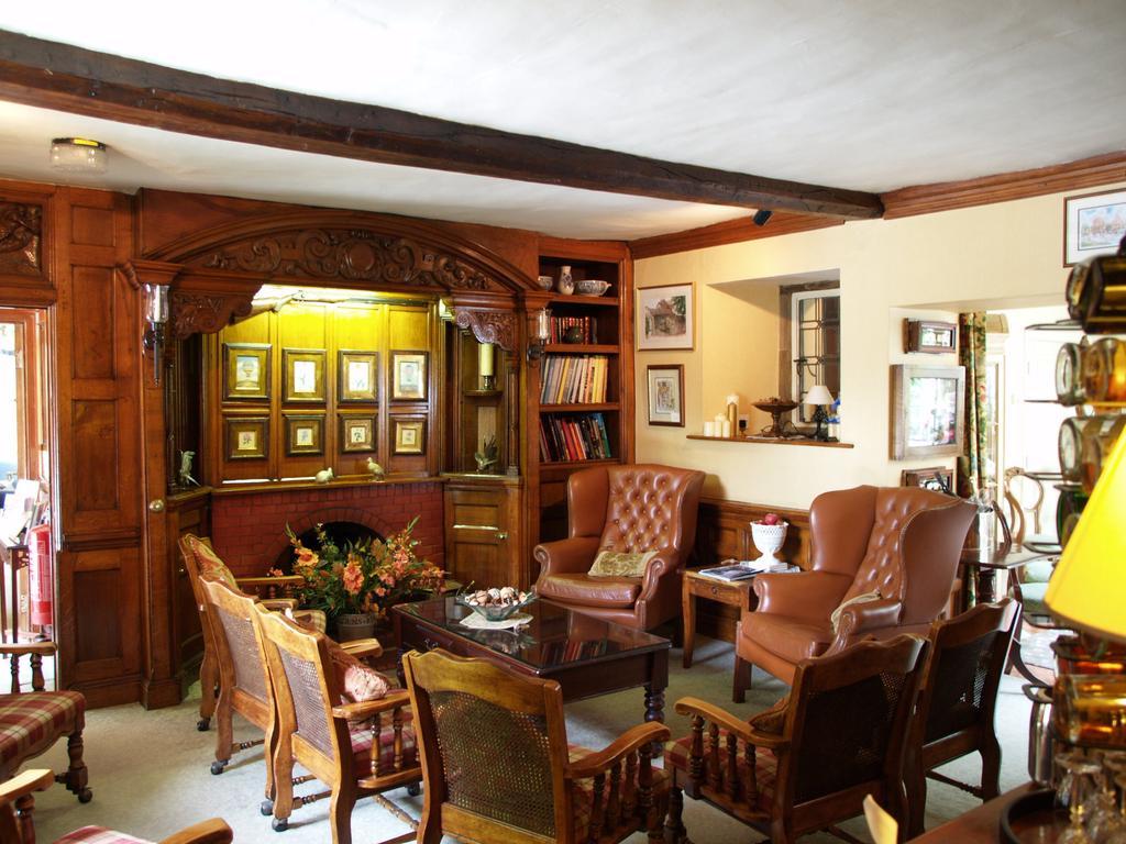 Riverside House Hotel Ashbourne  Buitenkant foto