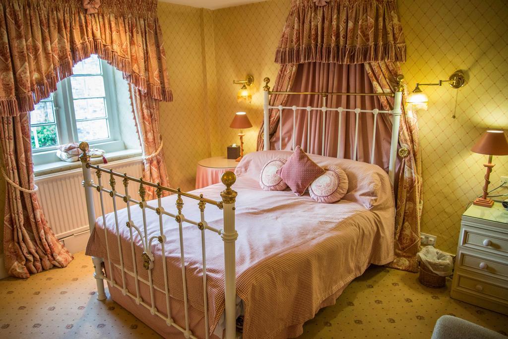 Riverside House Hotel Ashbourne  Buitenkant foto